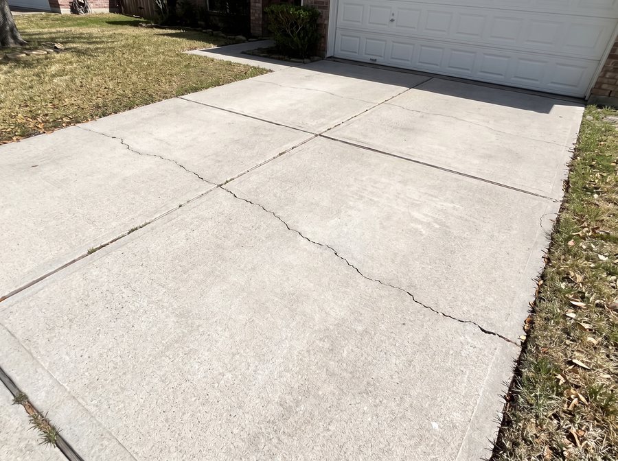 The driveway after washing, clean and even.